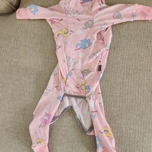 Yeapeeto dog recovery suit/pajamas.    Xl.  Pink.